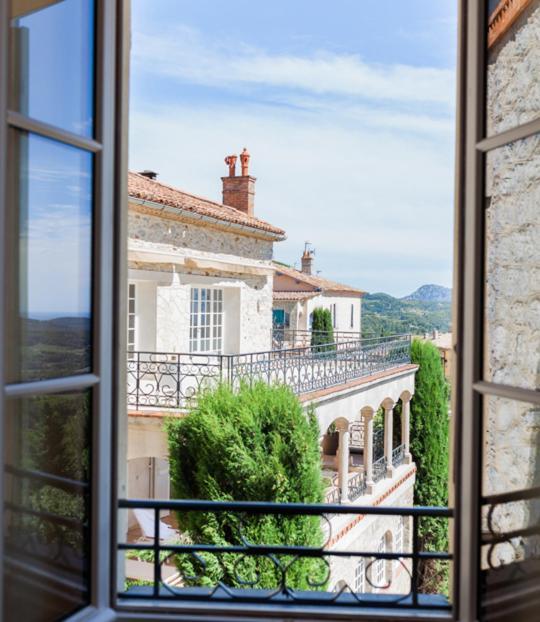Le Chateau Des Costes Le Castellet  Exterior photo