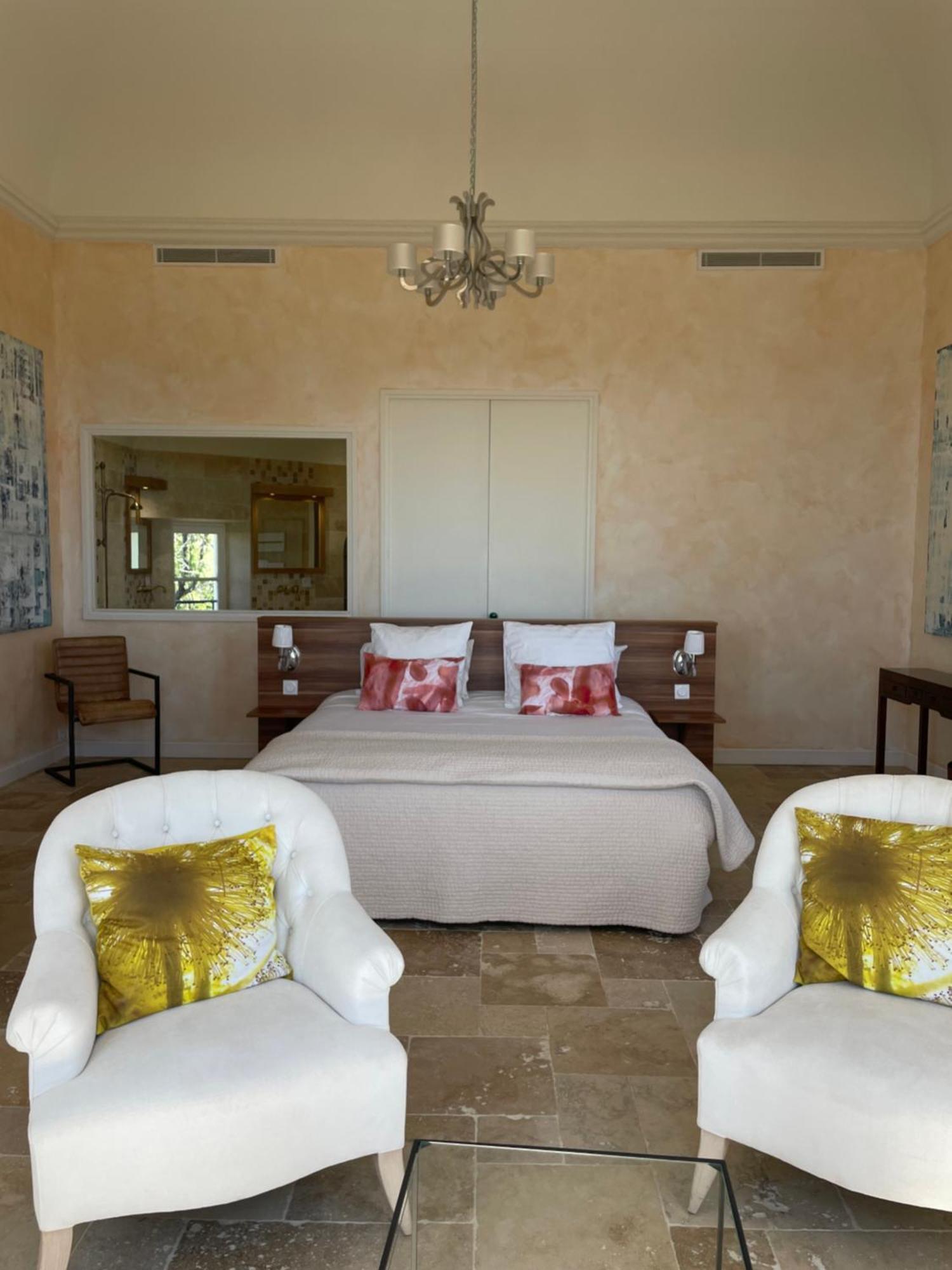 Le Chateau Des Costes Le Castellet  Exterior photo