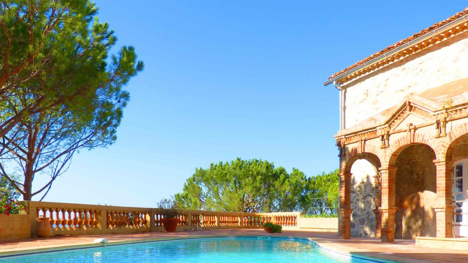 Le Chateau Des Costes Le Castellet  Exterior photo