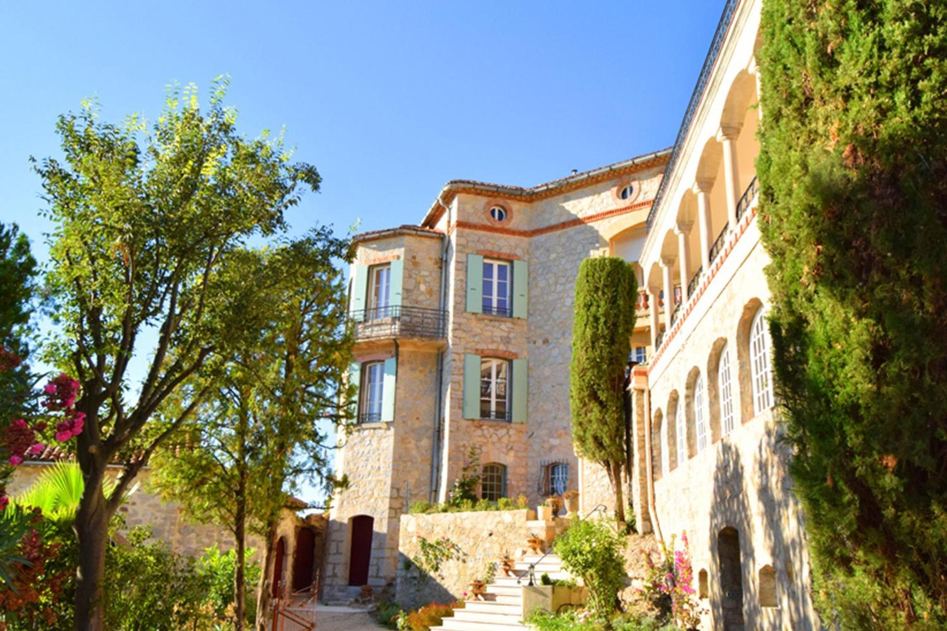 Le Chateau Des Costes Le Castellet  Exterior photo
